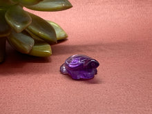 Load image into Gallery viewer, Amethyst Mini Turtle